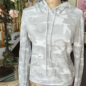 Michael Lauren xs pullover hooded sweatshirt light camo